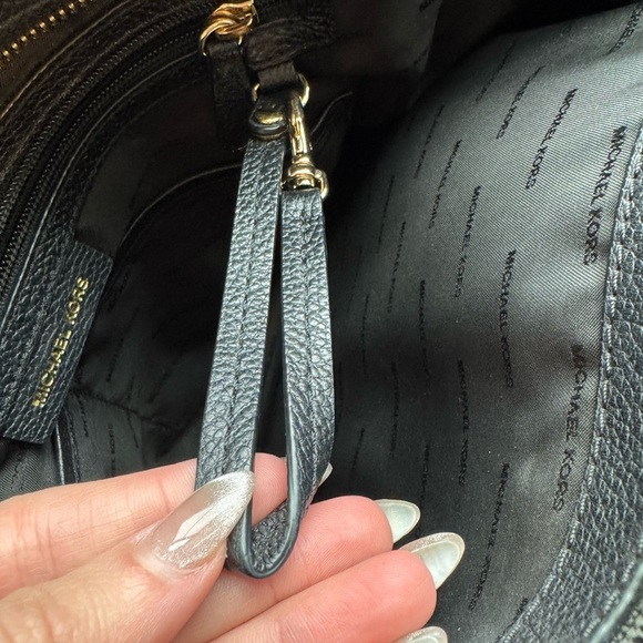 Michael Kors Mercer Medium Top Zip Multifunction Tote - Black Pebbled Leather - Picture 11 of 15